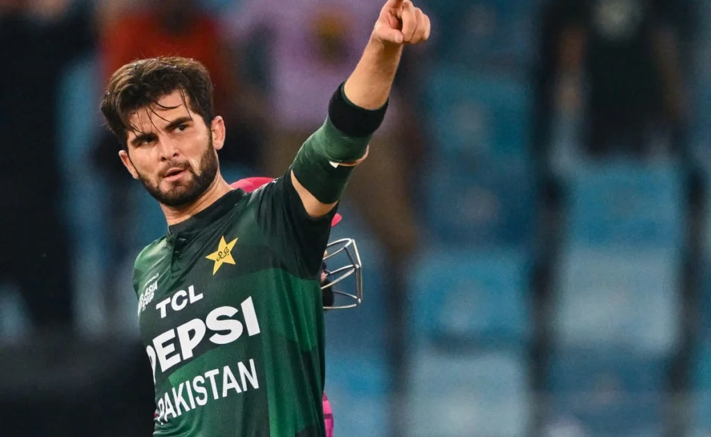India vs Pakistan Shaheen Afridi Asked To Follow Footsteps Of Oman Bowler Who Stunned Shubman Gill